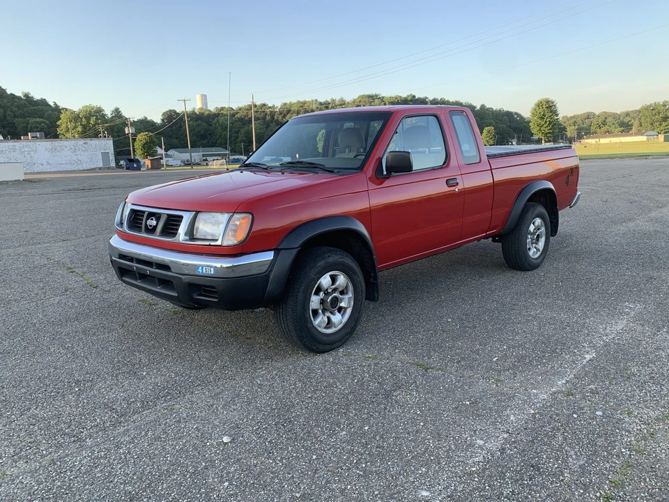 1998 Nissan Frontier 1st Gen - Image 3 of 31