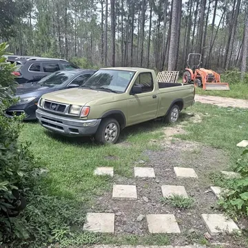 1998 Nissan Frontier King Cab XE