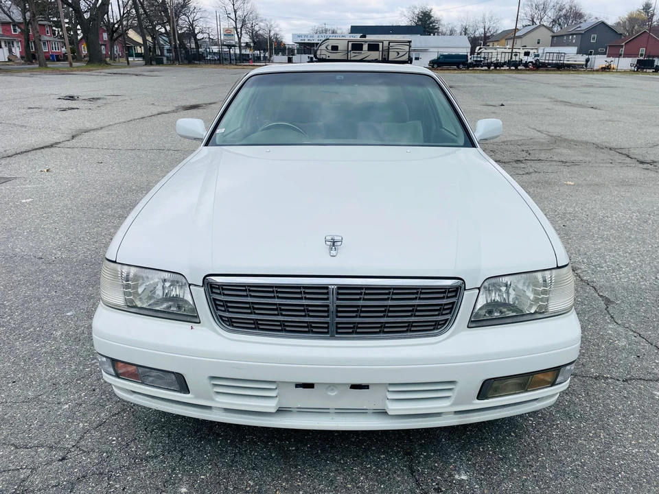 1998 Nissan Gloria 8th Gen - Image 7 of 31