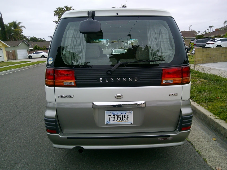 1998 Nissan Elgrand 1st Gen - Image 5 of 31
