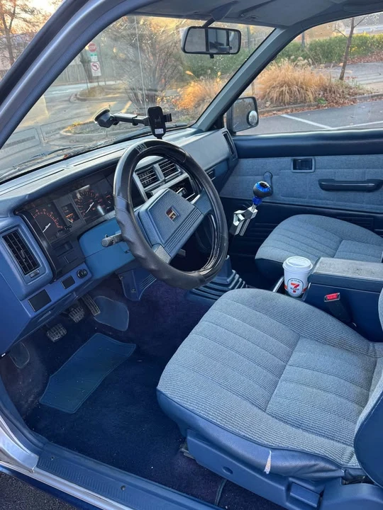 1998 Nissan Frontier 1st Gen - Image 7 of 10