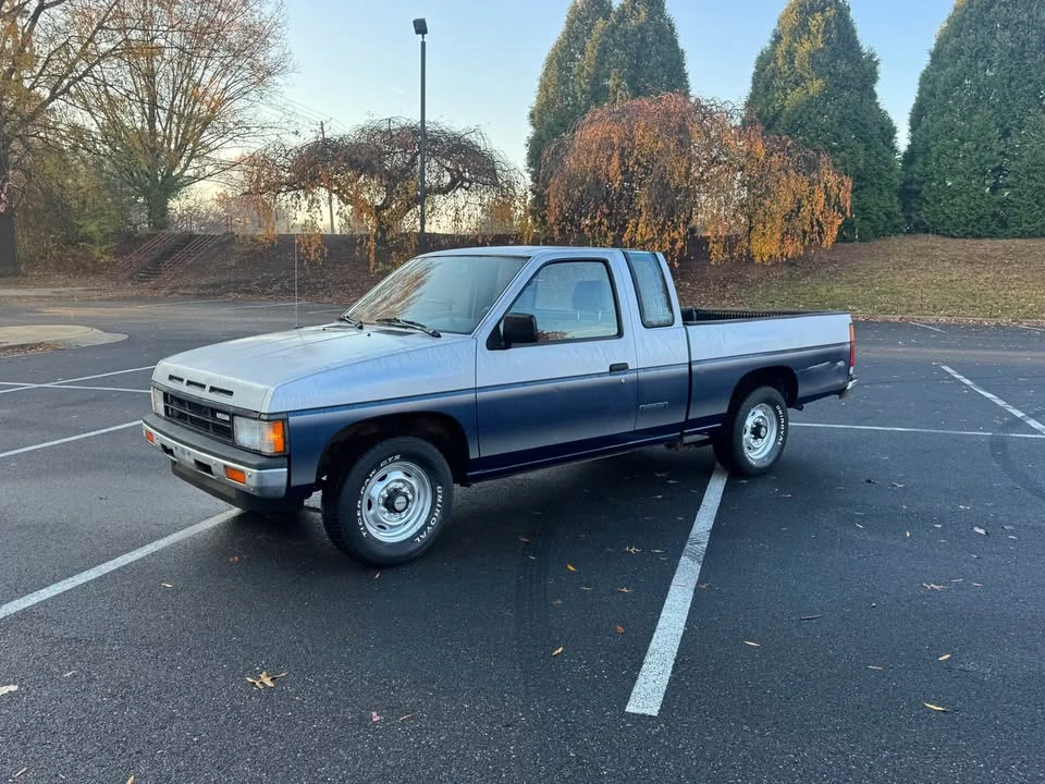 1998 Nissan Frontier 1st Gen - Image 4 of 10