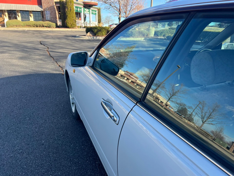 1998 Nissan Leopard 4th Gen - Image 22 of 31