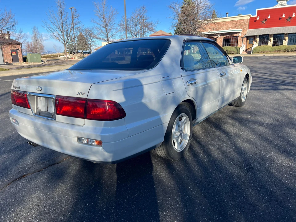 1998 Nissan Leopard 4th Gen - Image 10 of 31