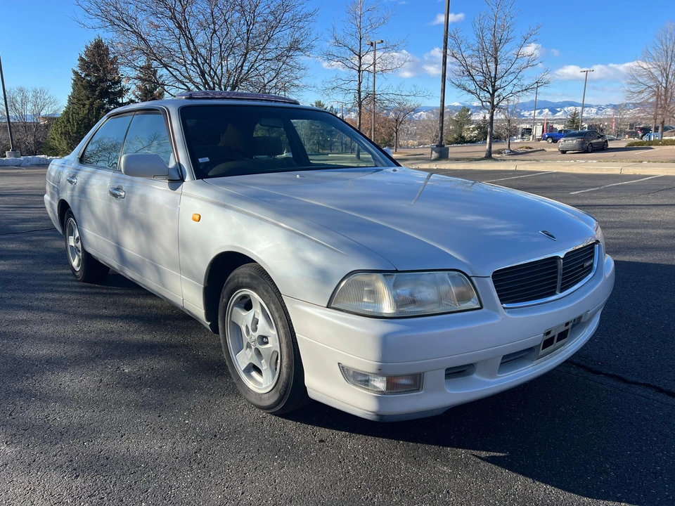 1998 Nissan Leopard 4th Gen - Image 12 of 31