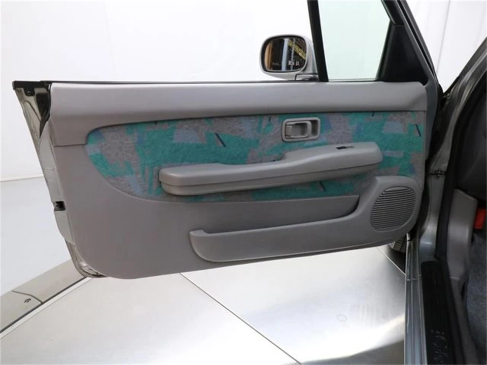 1998 Nissan Micra 2nd Gen - Image 19 of 31