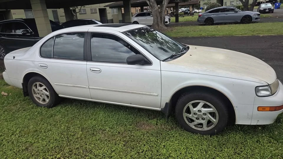 1998 Nissan Maxima 4th Gen - Image 3 of 12