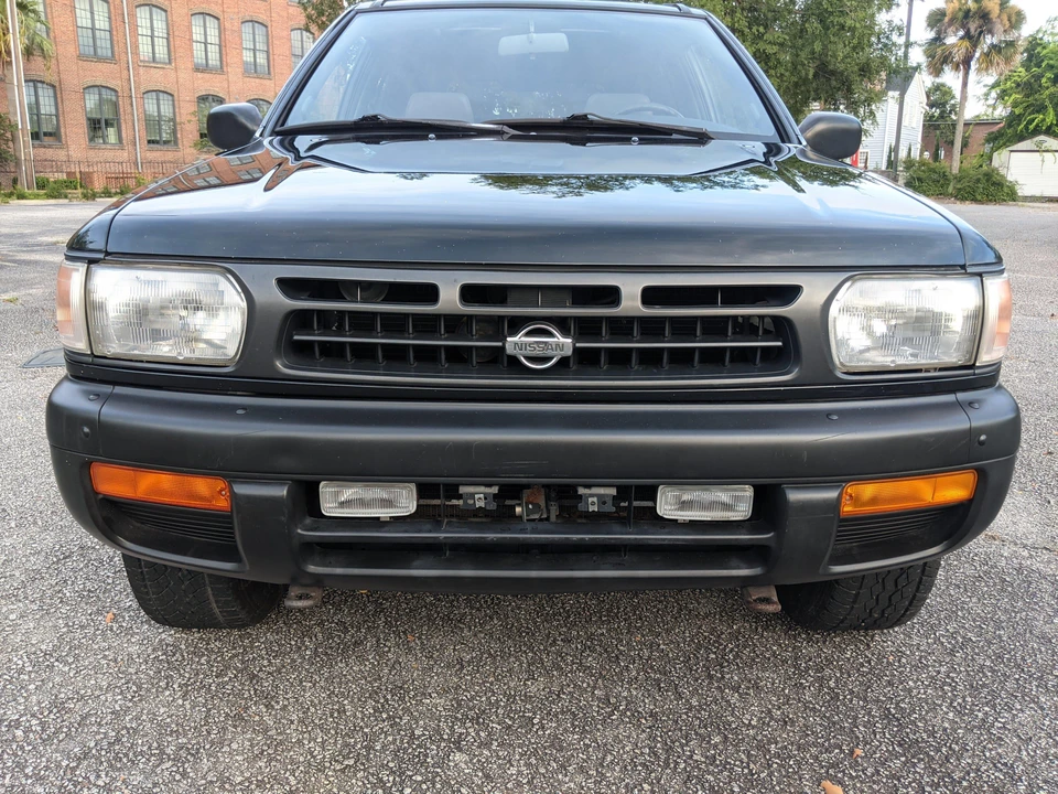 1998 Nissan Pathfinder 2nd Gen - Image 6 of 31