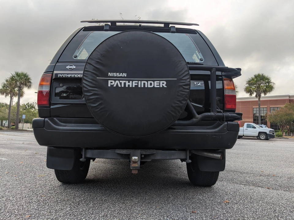 1998 Nissan Pathfinder 2nd Gen - Image 10 of 31