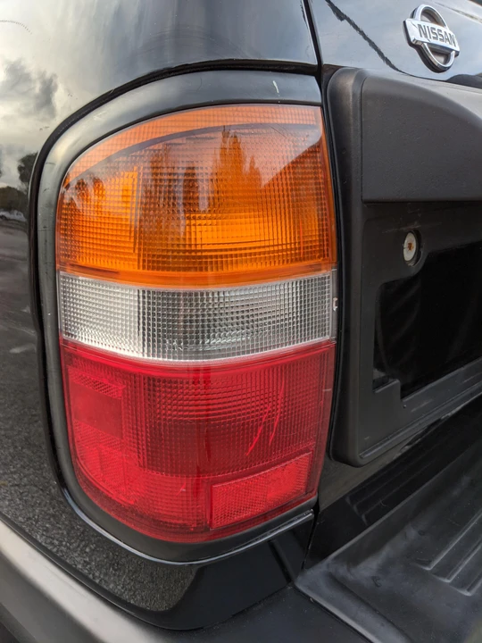 1998 Nissan Pathfinder 2nd Gen - Image 30 of 31