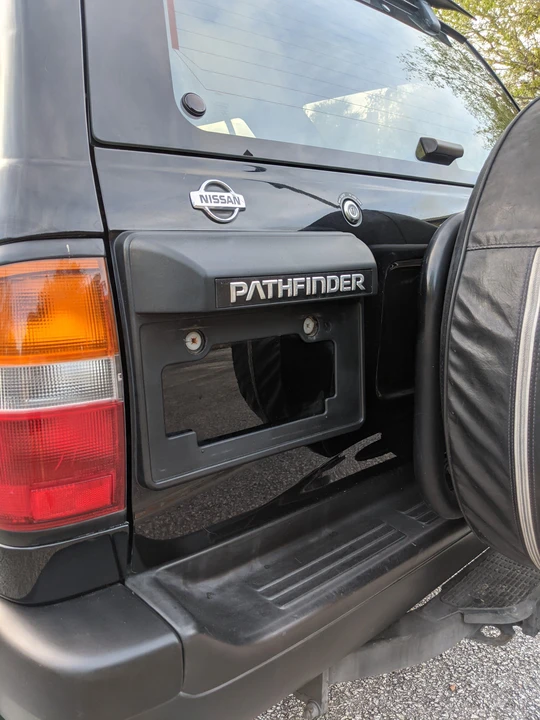 1998 Nissan Pathfinder 2nd Gen - Image 29 of 31