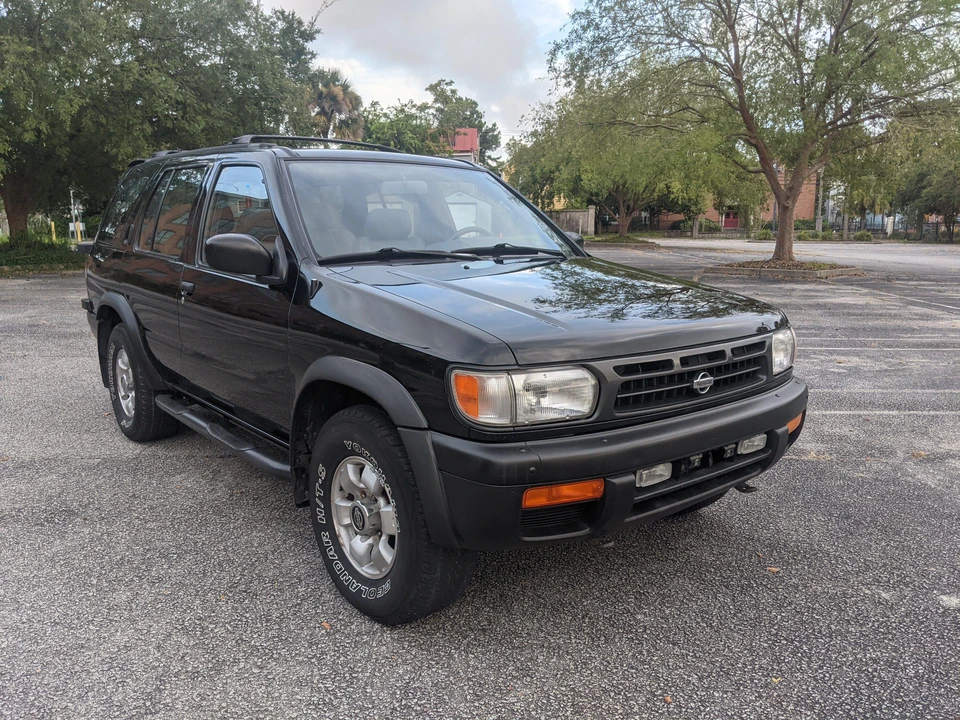 1998 Nissan Pathfinder 2nd Gen - Image 12 of 31