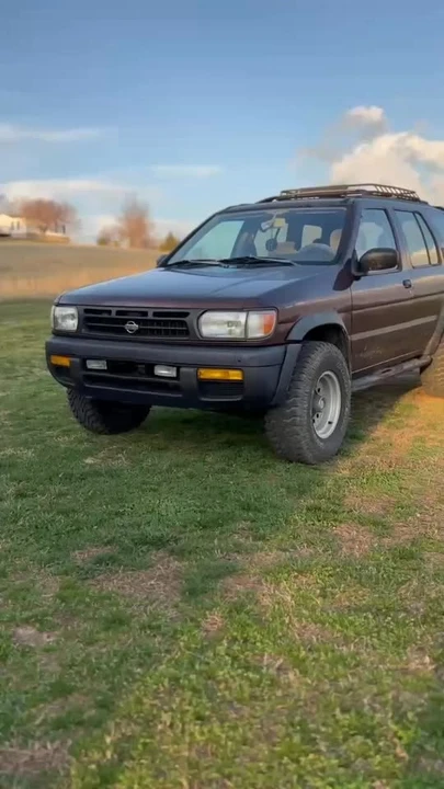 1998 Nissan Pathfinder 2nd Gen - Image 14 of 14