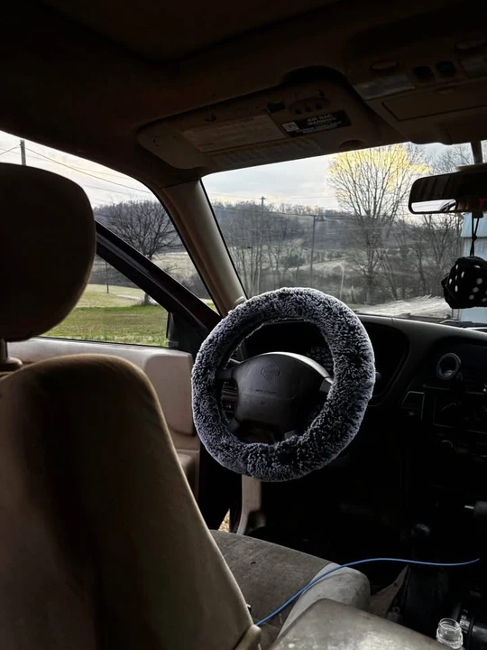 1998 Nissan Pathfinder 2nd Gen - Image 6 of 14