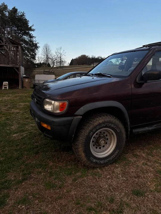 1998 Nissan Pathfinder 2nd Gen - Image 7 of 14
