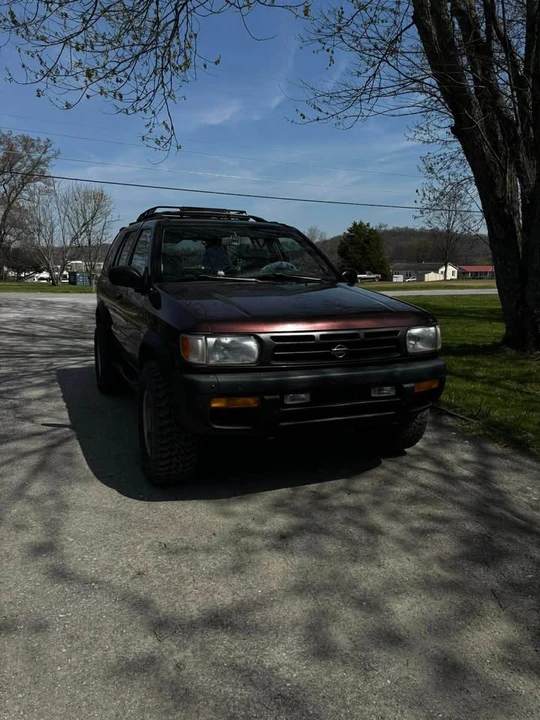1998 Nissan Pathfinder 2nd Gen - Image 2 of 14