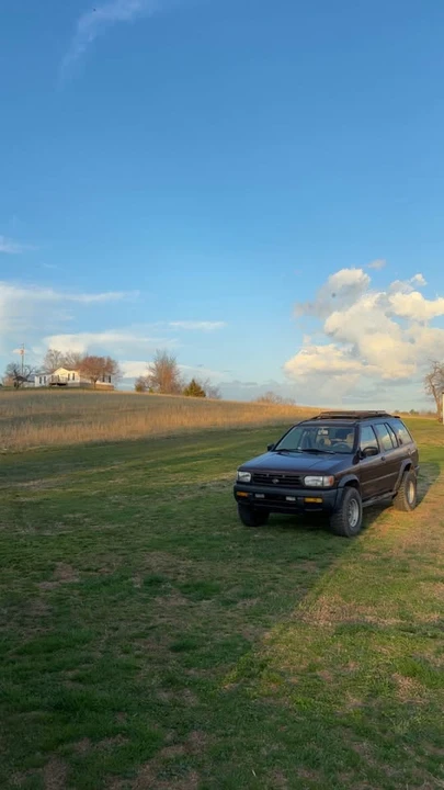 1998 Nissan Pathfinder 2nd Gen - Image 5 of 14