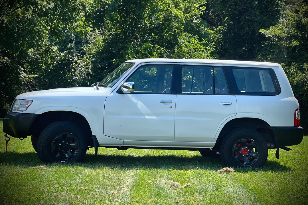 1998 Nissan Patrol 4th Gen - Image 3 of 31