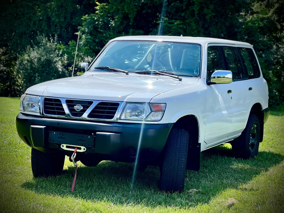 1998 Nissan Patrol 4th Gen - Image 9 of 31