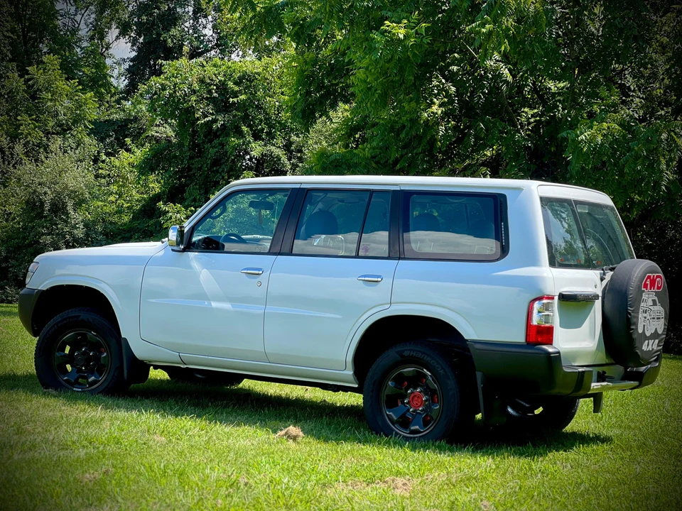 1998 Nissan Patrol 4th Gen - Image 14 of 31
