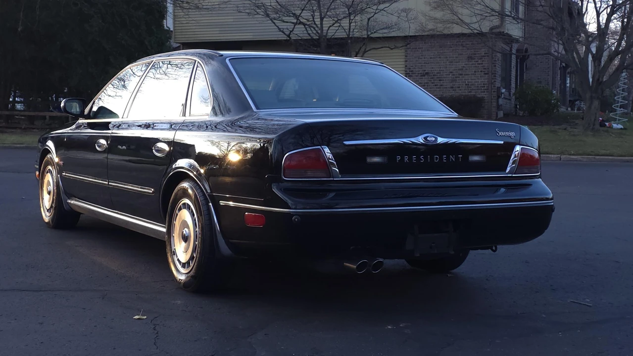 1998 Nissan President 4th Gen - Image 20 of 31