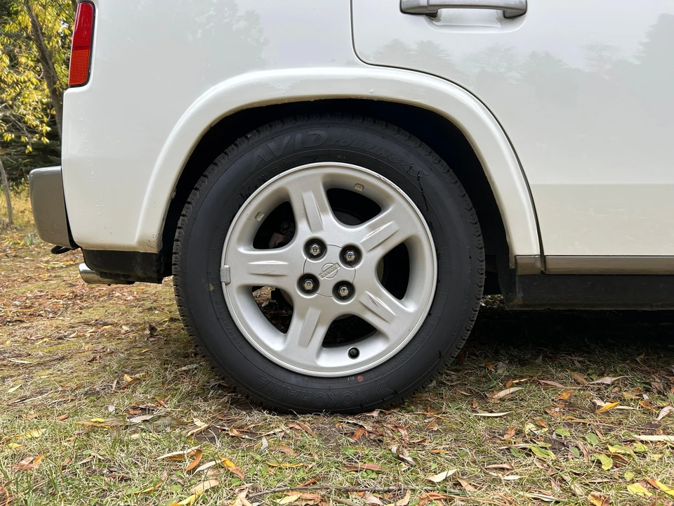 1998 Nissan Rasheen - Image 26 of 31