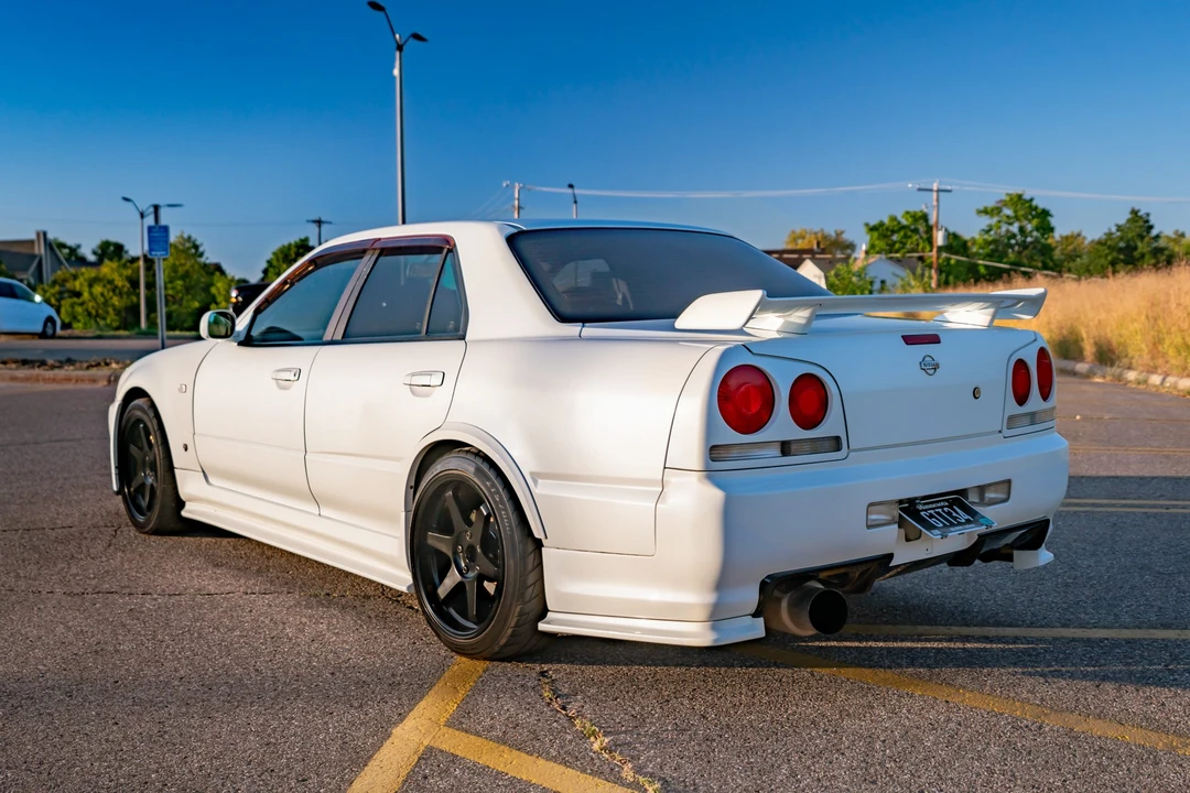1998 Nissan R34 Skyline 10th Gen - Image 4 of 31