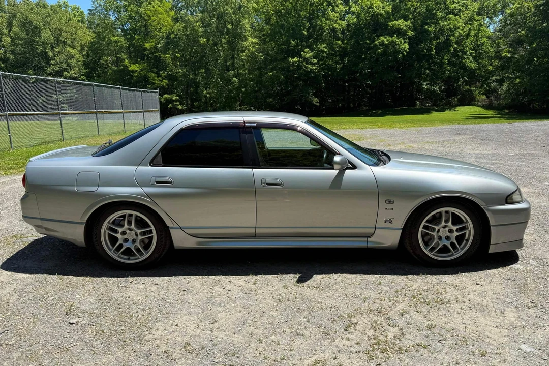 1998 Nissan R33 Skyline GT-R 9th Gen - Image 3 of 31