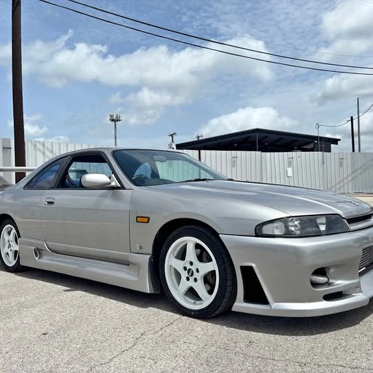 1998 Nissan R33 Skyline 9th Gen - Image 1 of 1
