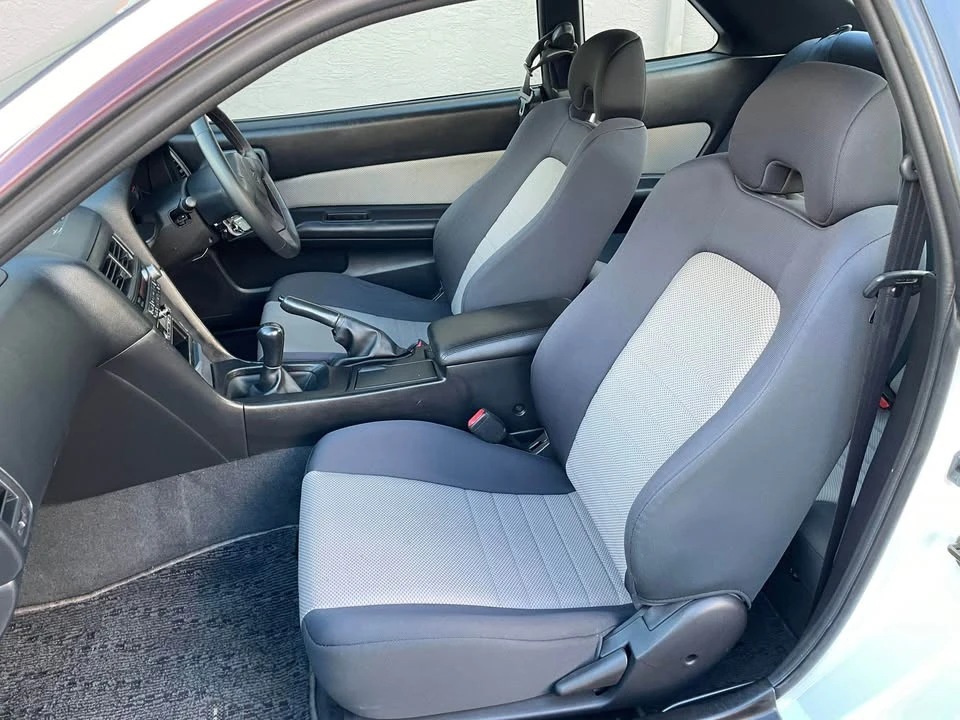 1998 Nissan Skyline - Image 11 of 20