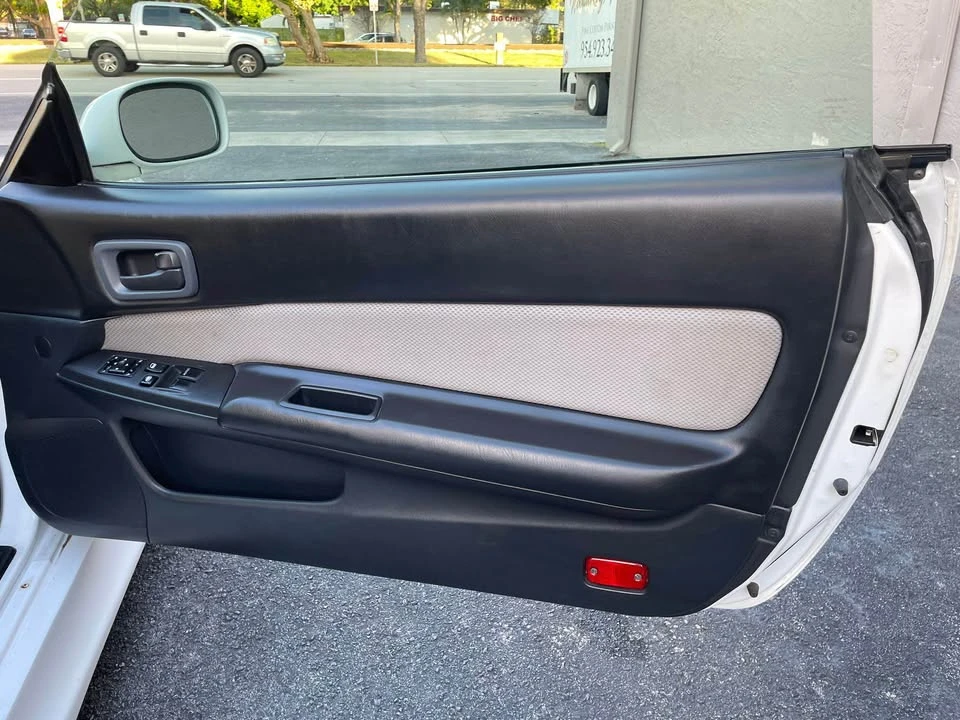 1998 Nissan Skyline - Image 18 of 20
