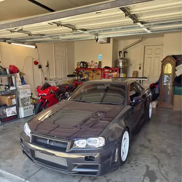 1998 Nissan Skyline R34 GT