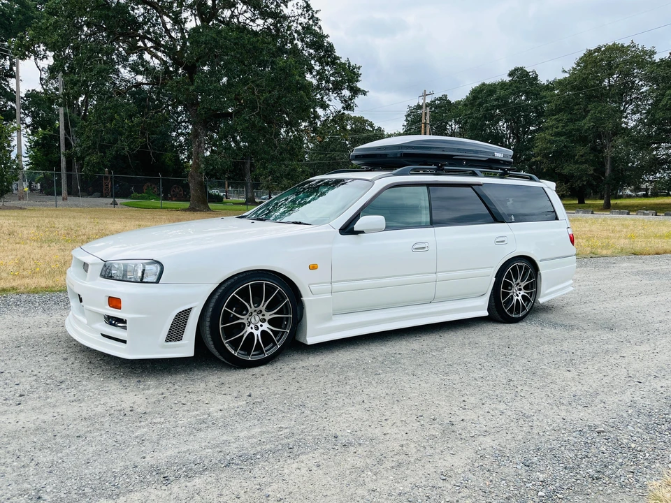 1998 Nissan Stagea 1st Gen - Image 10 of 31