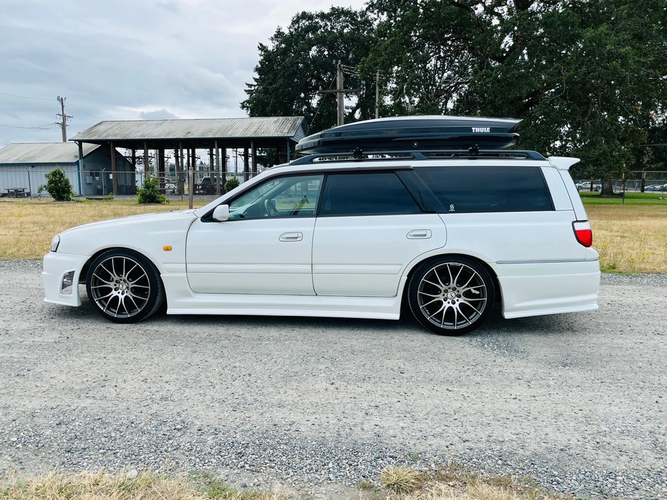 1998 Nissan Stagea 1st Gen - Image 12 of 31
