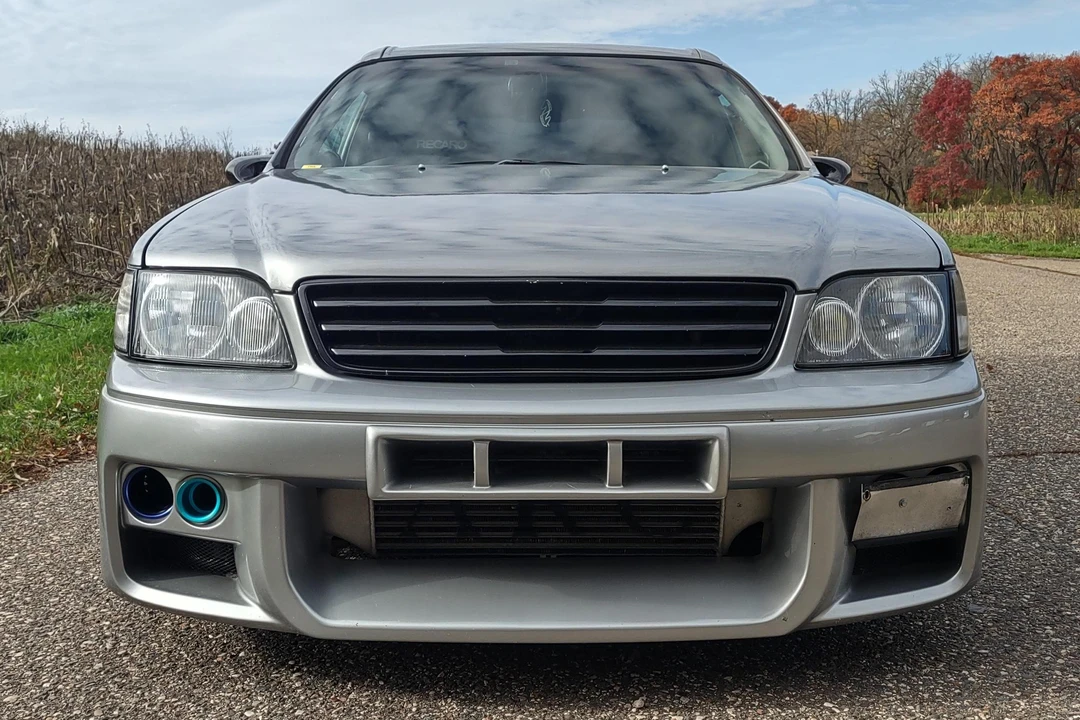 1998 Nissan Stagea 1st Gen - Image 2 of 31