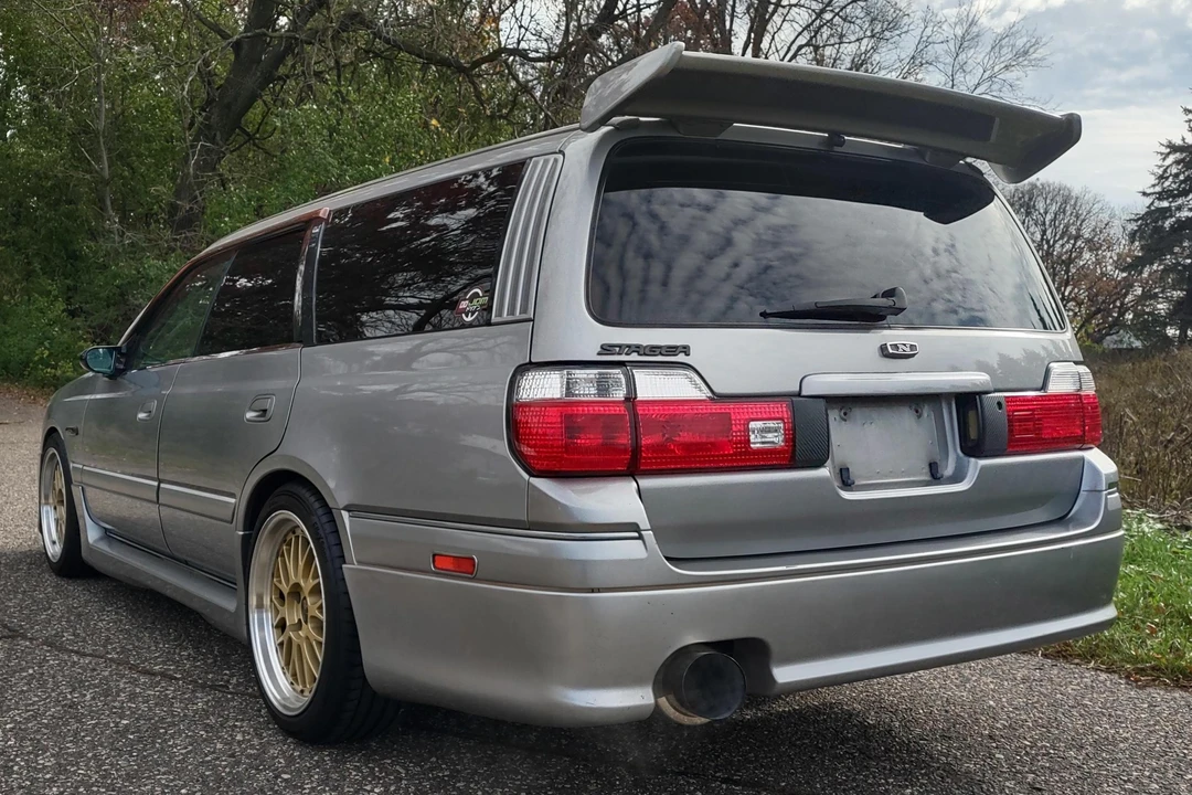 1998 Nissan Stagea 1st Gen - Image 4 of 31