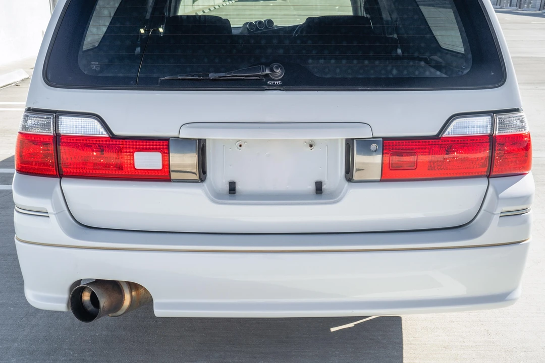 1998 Nissan Stagea 1st Gen - Image 19 of 31