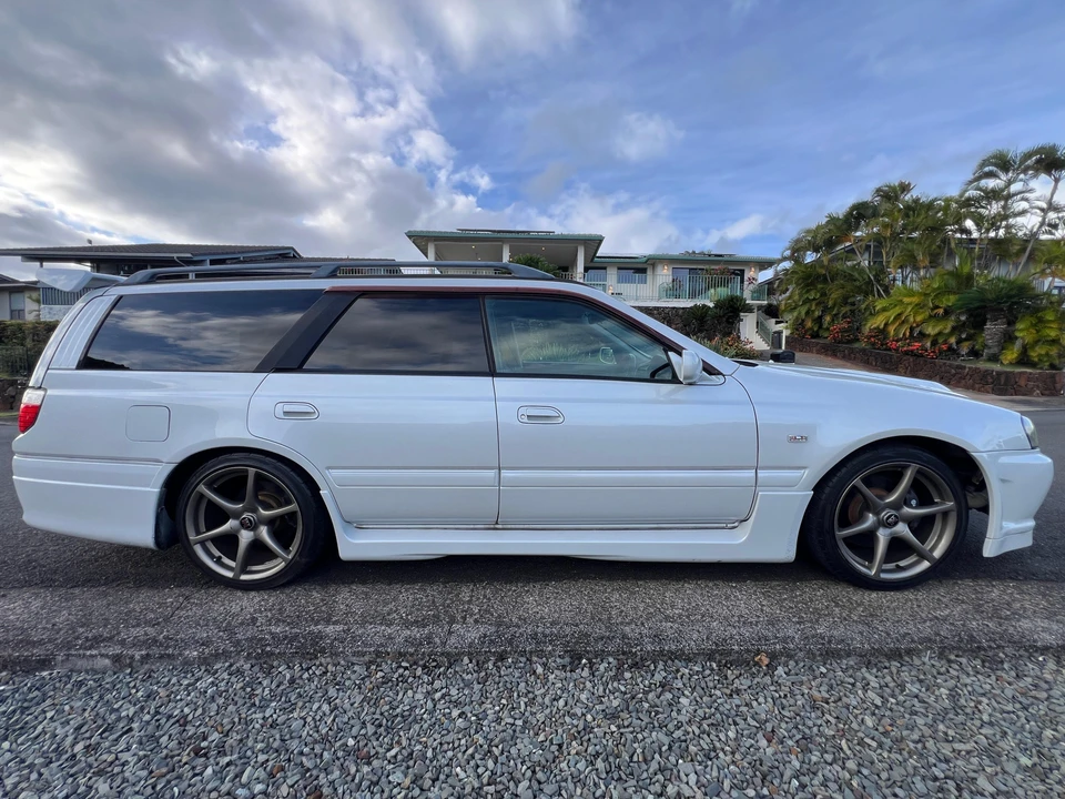 1998 Nissan Stagea 1st Gen - Image 13 of 31