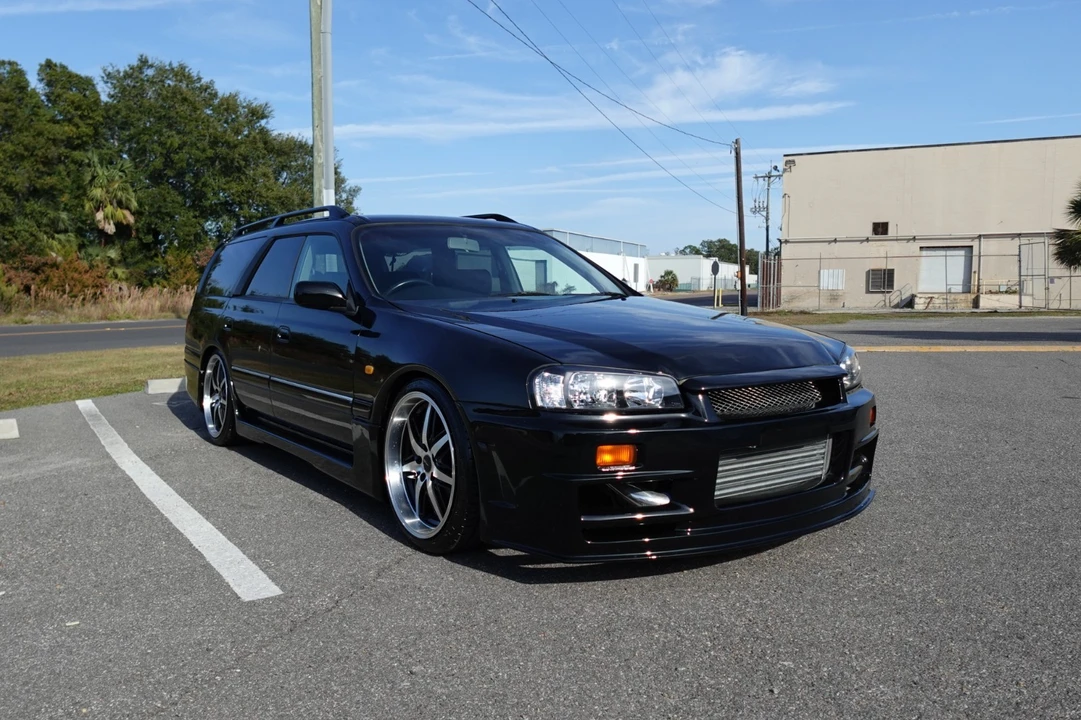 1998 Nissan Stagea 1st Gen - Image 3 of 19