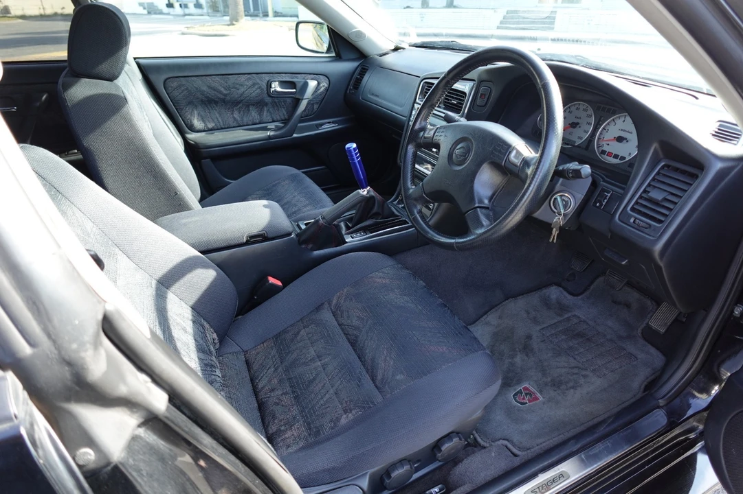 1998 Nissan Stagea 1st Gen - Image 14 of 19