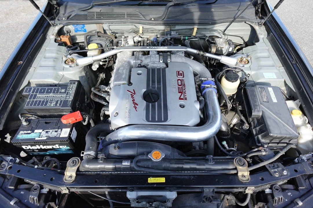 1998 Nissan Stagea 1st Gen - Image 19 of 19