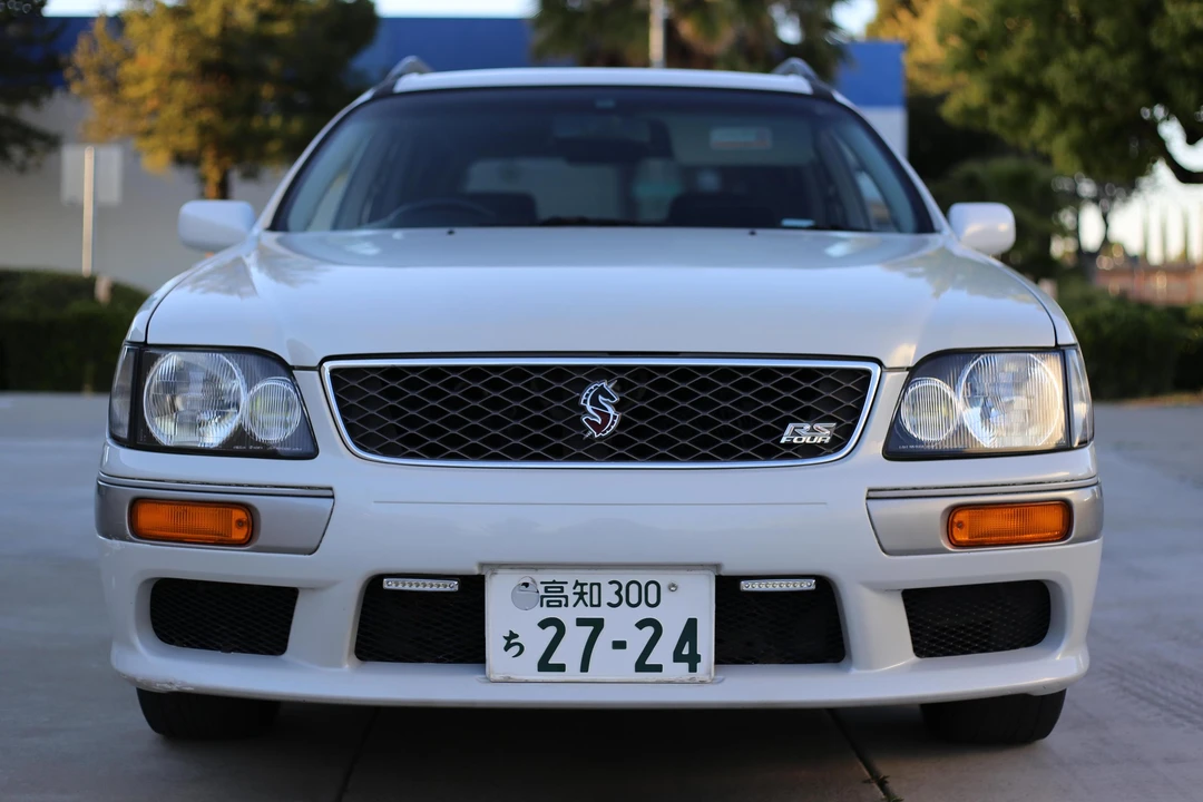 1998 Nissan Stagea 1st Gen - Image 2 of 5