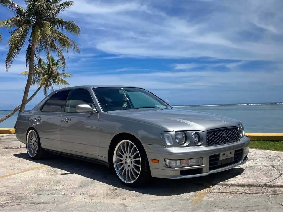 1998 Nissan Cedric 9th Gen - Image 2 of 3
