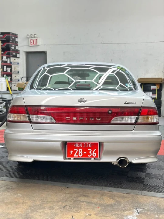 1998 Nissan Maxima 4th Gen - Image 2 of 12
