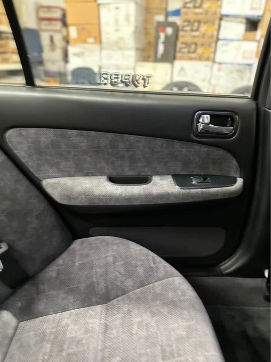 1998 Nissan Maxima 4th Gen - Image 8 of 12