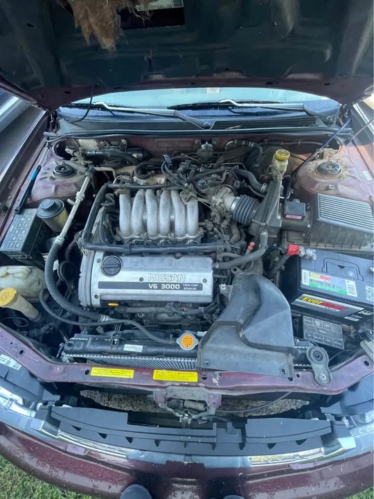 1998 Nissan Frontier 1st Gen - Image 13 of 14