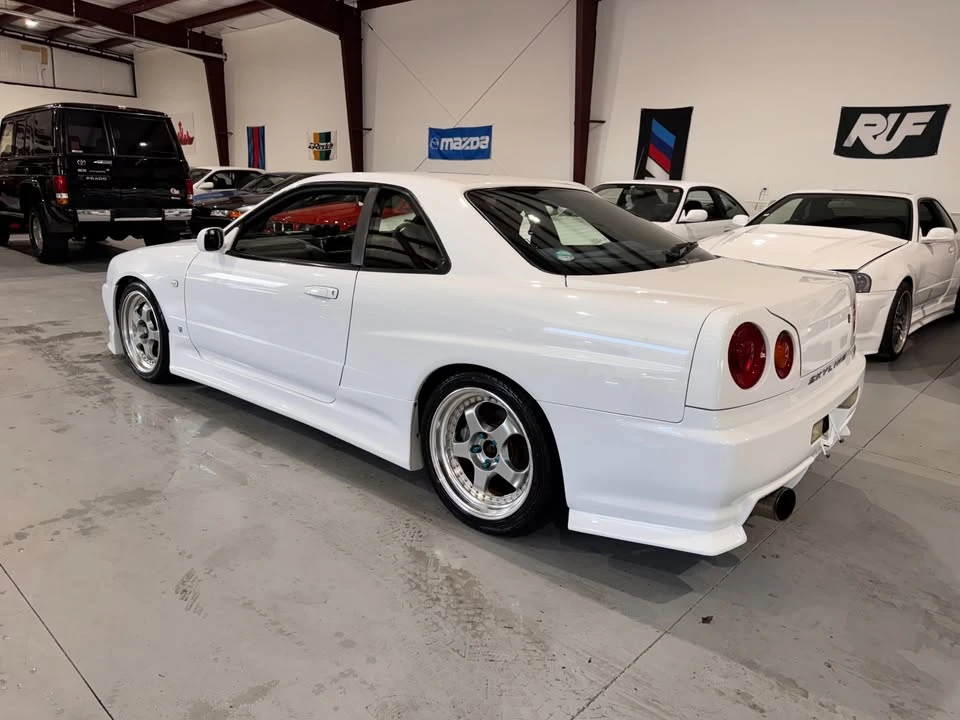1998 Nissan Skyline - Image 4 of 20