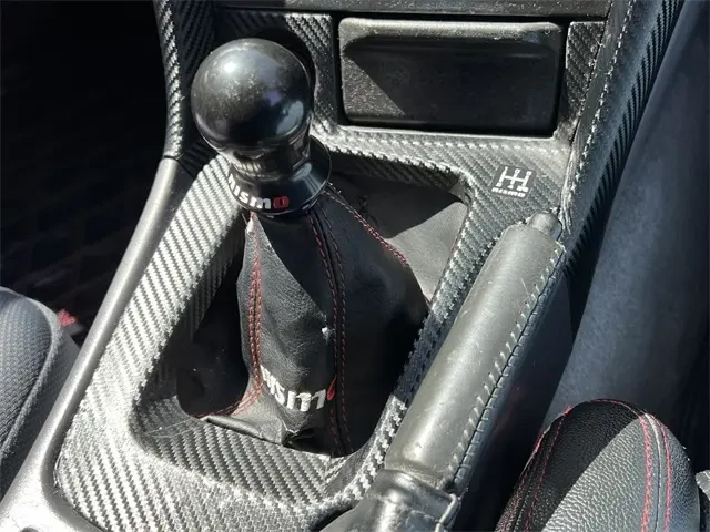 1998 Nissan Skyline - Image 13 of 17