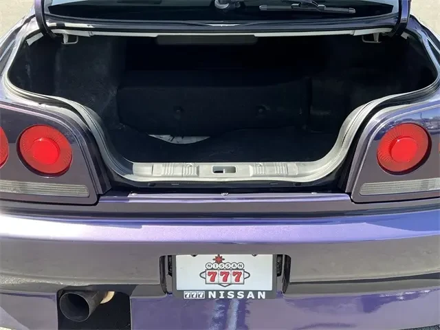 1998 Nissan Skyline - Image 7 of 17