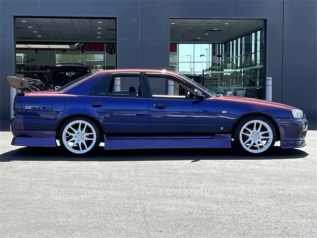 1998 Nissan Skyline - Image 4 of 17